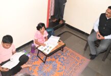 अग्रण धुळगावचा नाविन्यपूर्ण ‘अभ्यासाचा भोंगा’ | जिल्हाधिकाऱ्यांची पाहणी, समाधान व्यक्त