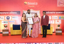 ढालगावचे अजितराव खराडे यांना ‘महाराष्ट्र बिझनेस आयकॉन’ पुरस्कार